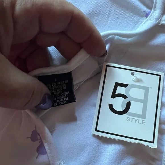 Butterfly Tank top - Picture 3 of 3